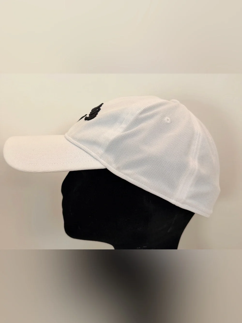 Callaway Golf White Black Embroidered Performance Hat Fitted L/XL
